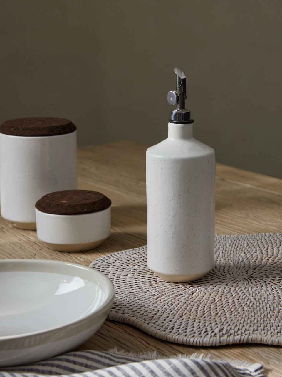 Nova White Ceramic Oil Bottle