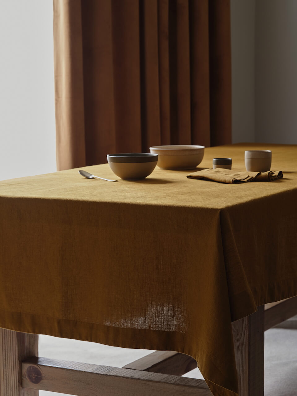 Bronze Linen Tablecloth