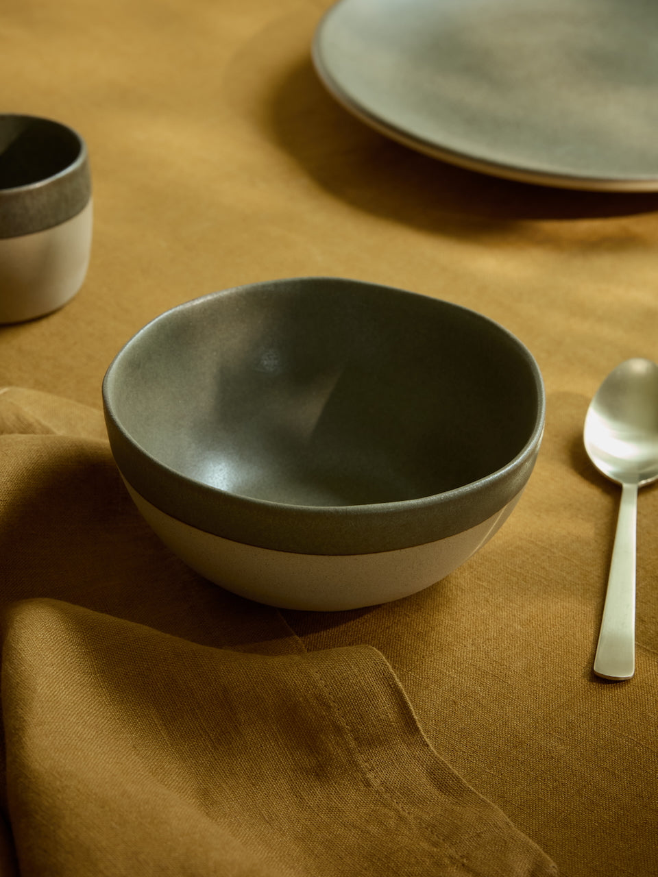 Arenito Tableware Olive