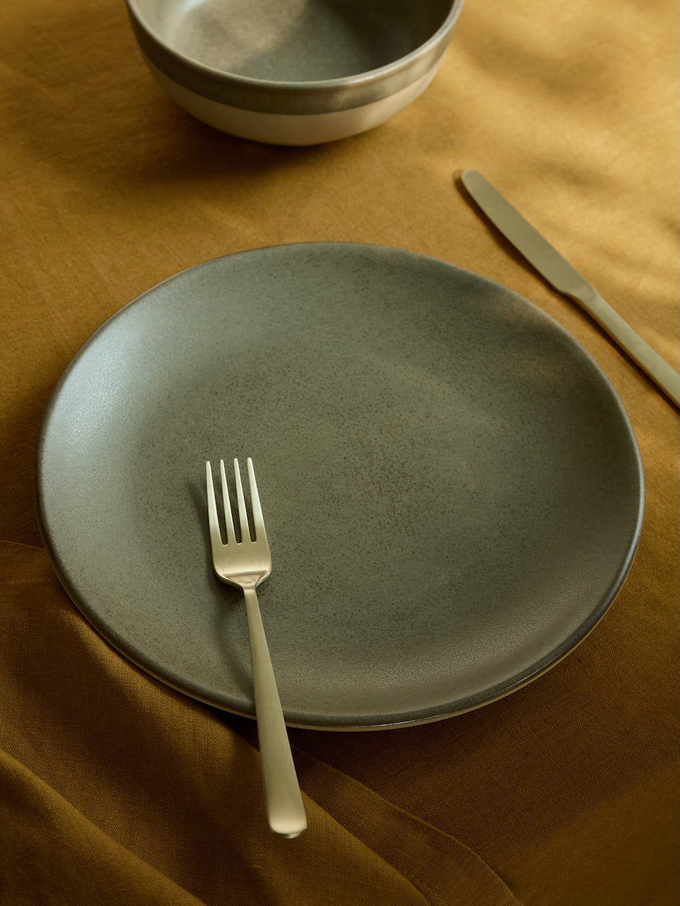 Arenito Tableware Olive