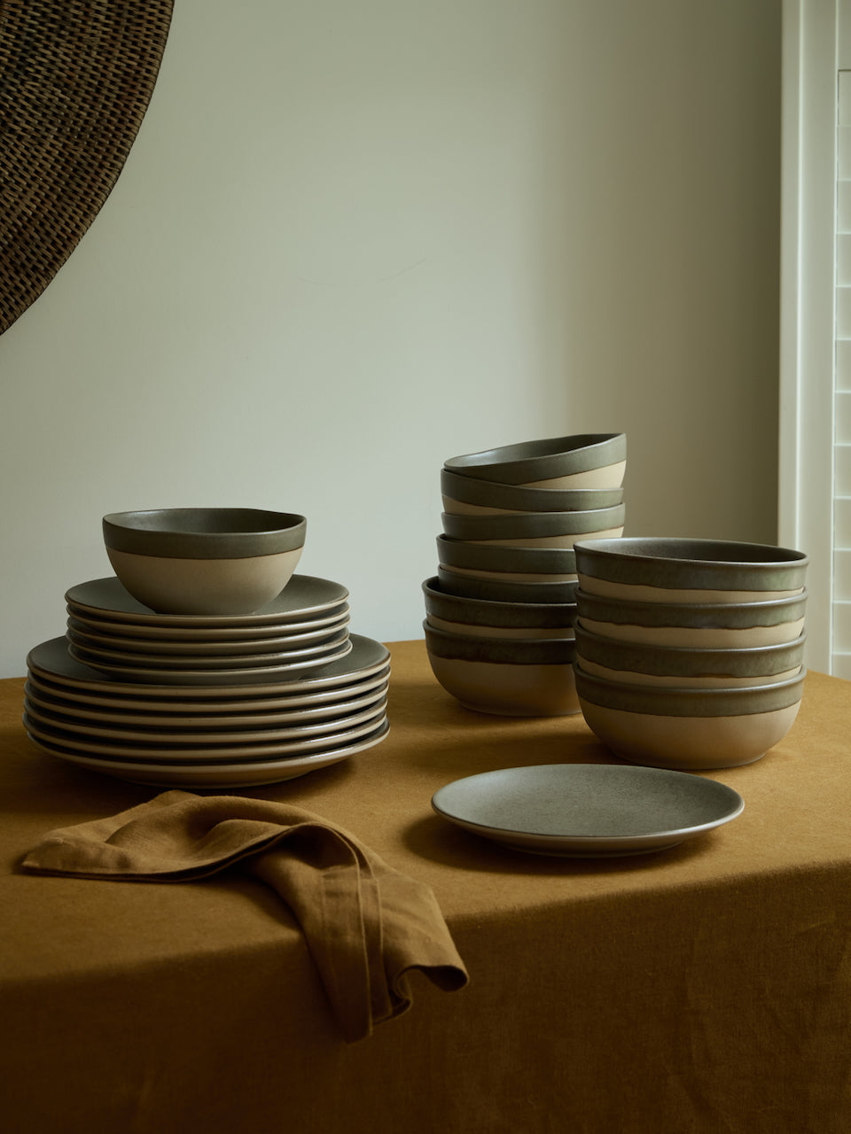 Arenito Tableware Olive