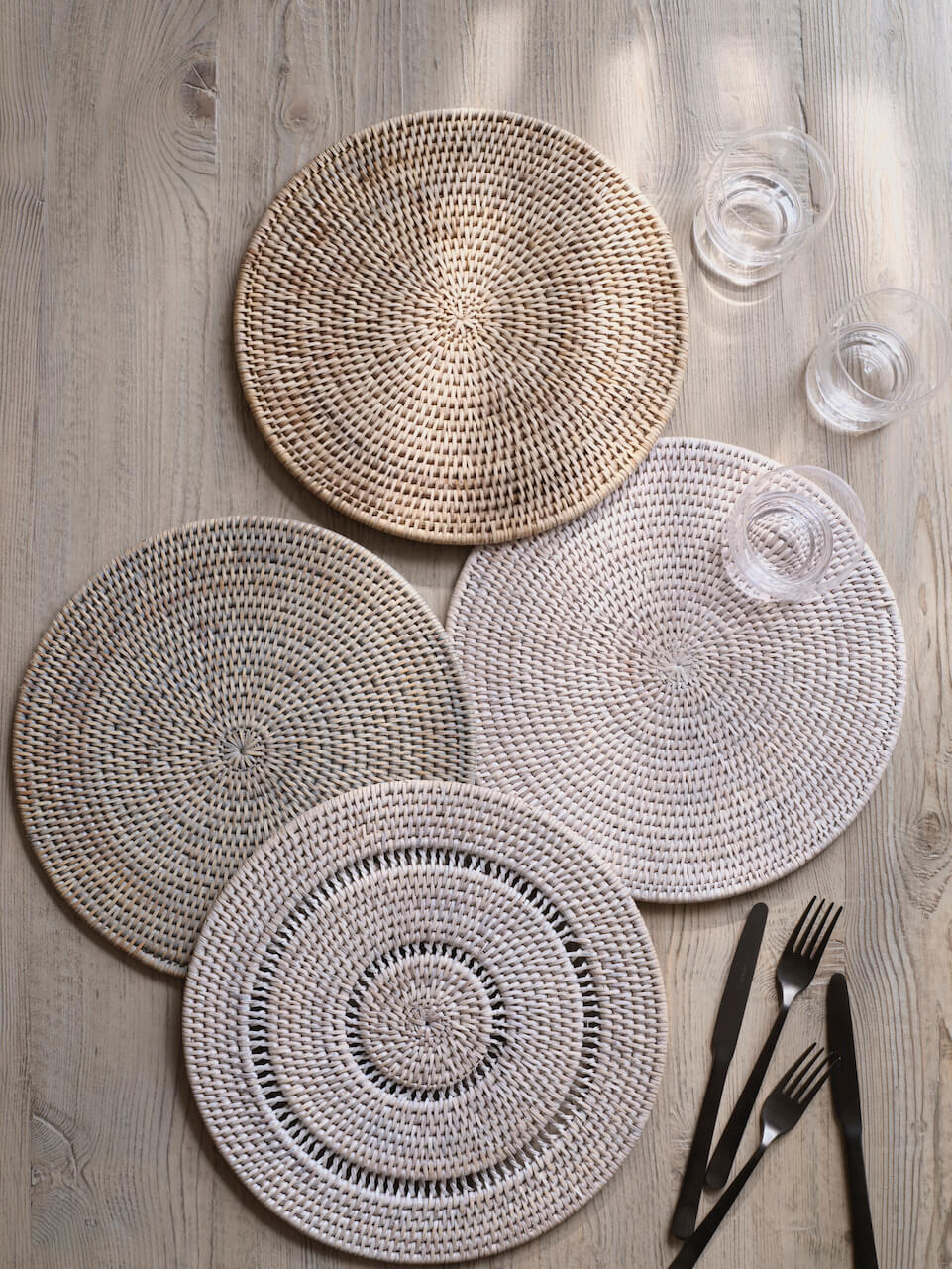 Set of 4 Iona Grey Rattan Placemats